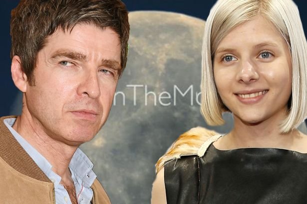 El cover de «Half The World Away» de Oasis