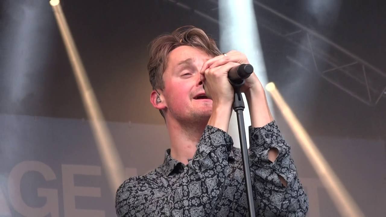 Tom Chaplin tiene listo su material solista