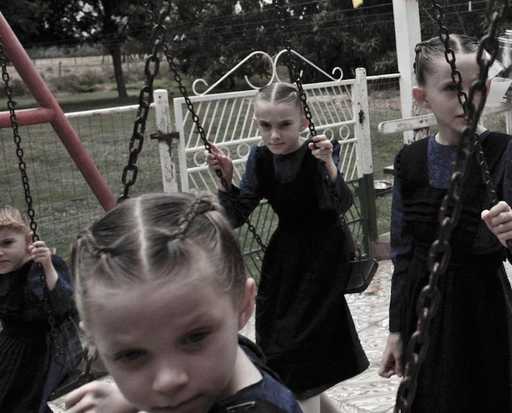 Crystal Castles – Amnesty (I)