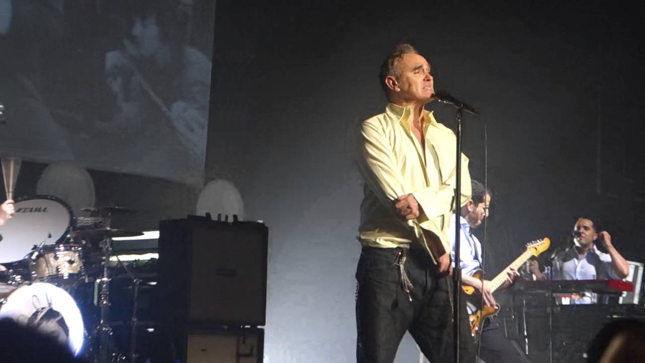 Morrissey sorprende con cover de Ramones en NY