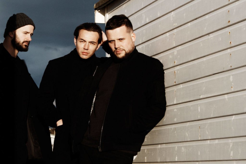 “Friends”, la nueva aventura de White Lies