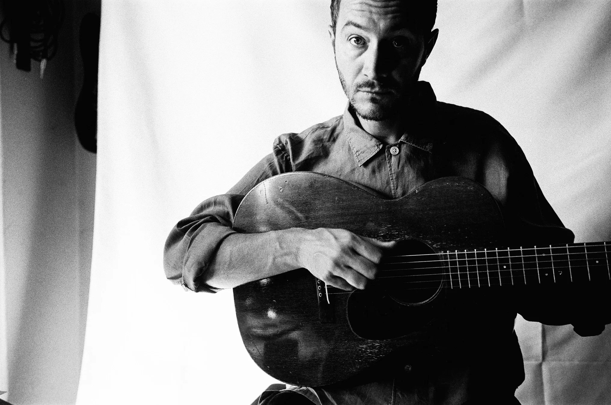 Tom Smith nos cuenta sobre su debut solista